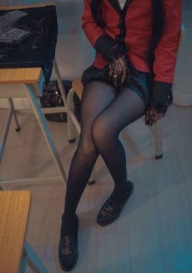 特殊的美容院_超清免费电视剧