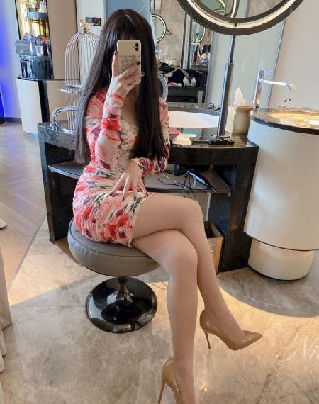 女朋友的闺蜜在线观看_超清天堂在线