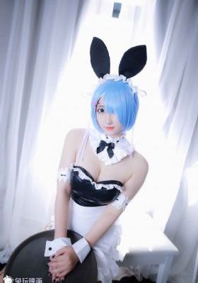 独自一个人生活的女人爱情剧_4K在线观看完整版