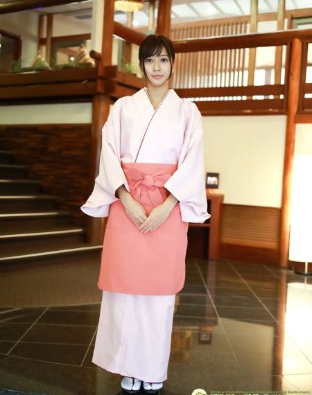 游戏三人娘_BD韩语全集在线观看
