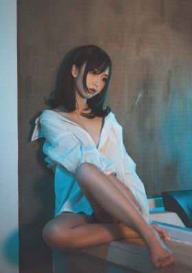 年轻寡妇的秘唇浅井舞香_BD国语动漫免费观看