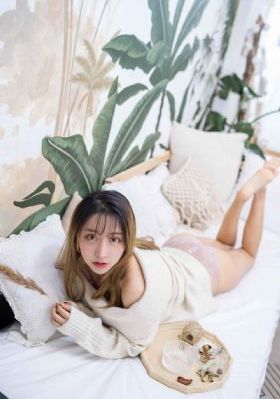 金花瓶楷梅花_在线观看